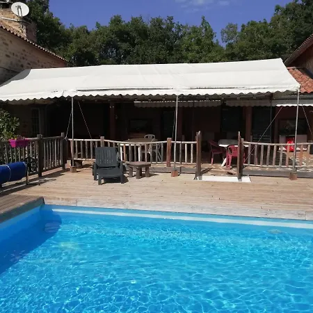 De Cayssie Campsite Verrieres (Aveyron)